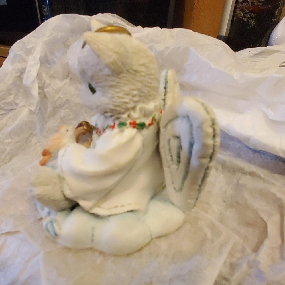 Calico kittens Joy to the World figurine - Picture 2 of 7